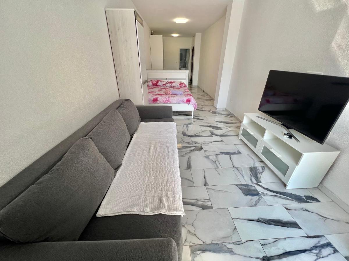 Apartmani Ana Dramalj Exteriör bild